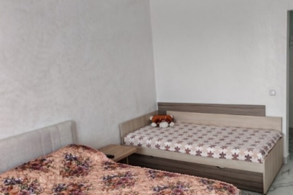 Сдаётся благоустроенная однокомнатная квартира