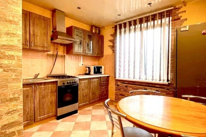 Строителей 27