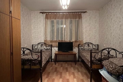 Красикова 46